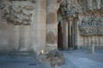 Sagrada Família. Façana del Naixement. Tortuga sustentant la&nbsp;columna