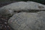 Pedra de les bruixes. Roca amb gravats rupestres, moltes creus, al Pla de&nbsp;Savassona