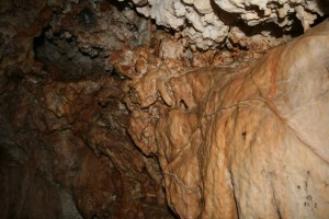 Cova de l'Olla (Aiguaviva, El Montmell)